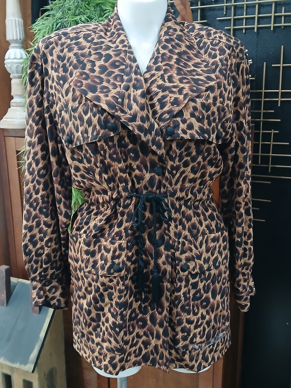 Dana Buchman 100% Silk Leopard Print Safari Jacket